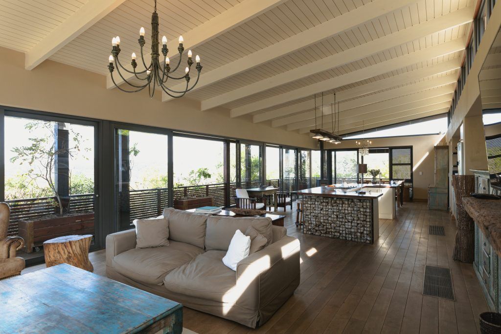 Top 5 Luxurious Rehab Centers: A Guide to Premium Addiction Treatment 4 Person researching luxury rehab centers on a laptop.