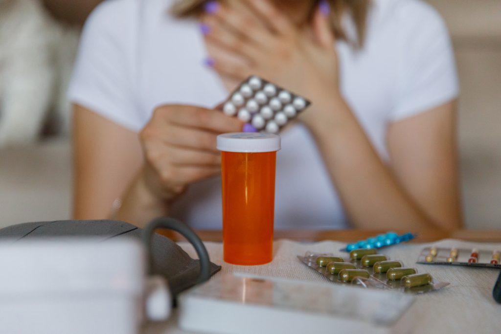 Doctor explaining medication options for treating substance use disorders to a patient