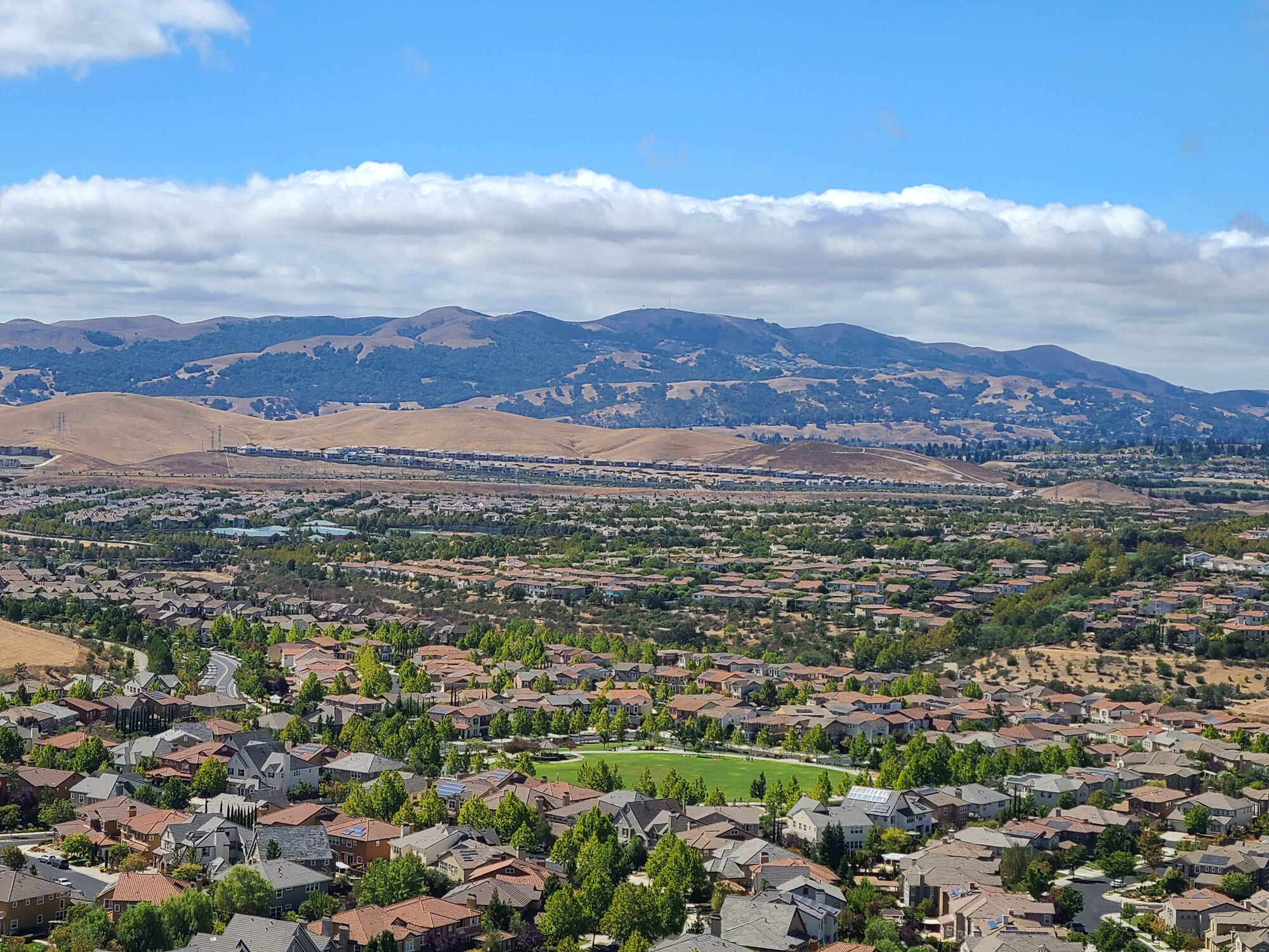 Image of https://addictionhelplineamerica.com/wp-content/uploads/2024/11/alcohol-and-drug-rehab-centers-in-san-ramon-california-logo.jpg