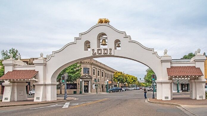 Image of https://addictionhelplineamerica.com/wp-content/uploads/2024/11/lodi-california-drug-alcohol-rehab-1.jpg