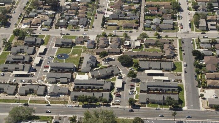 Image of https://addictionhelplineamerica.com/wp-content/uploads/2024/11/lompoc-california-drug-alcohol-rehab.jpg
