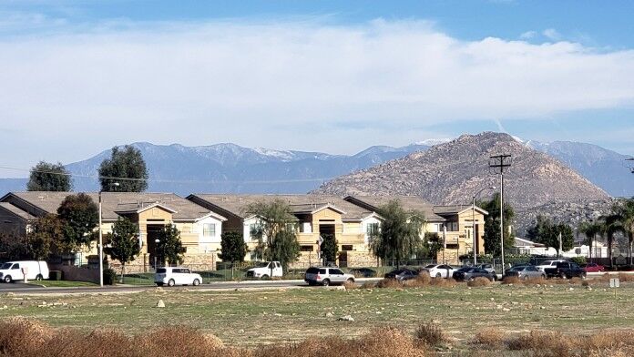 Image of https://addictionhelplineamerica.com/wp-content/uploads/2024/11/perris-california-drug-alcohol-rehab.jpg
