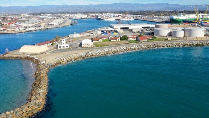 Image of https://addictionhelplineamerica.com/wp-content/uploads/2024/11/port-hueneme-california-drug-alcohol-rehab-1.jpg