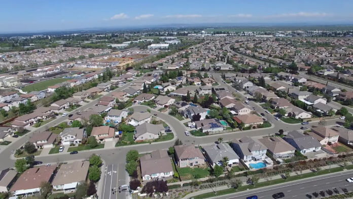 Image of https://addictionhelplineamerica.com/wp-content/uploads/2024/11/rancho-cordova-california-drug-alcohol-rehab.jpg