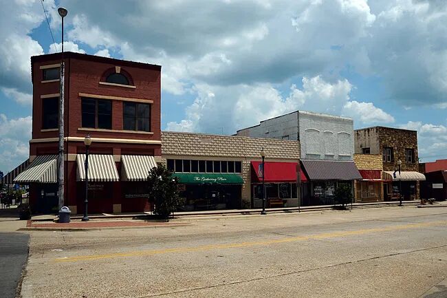 Image of https://addictionhelplineamerica.com/wp-content/uploads/2024/12/Alcohol-Drug-Rehabs-in-Booneville-Arkansas-.webp