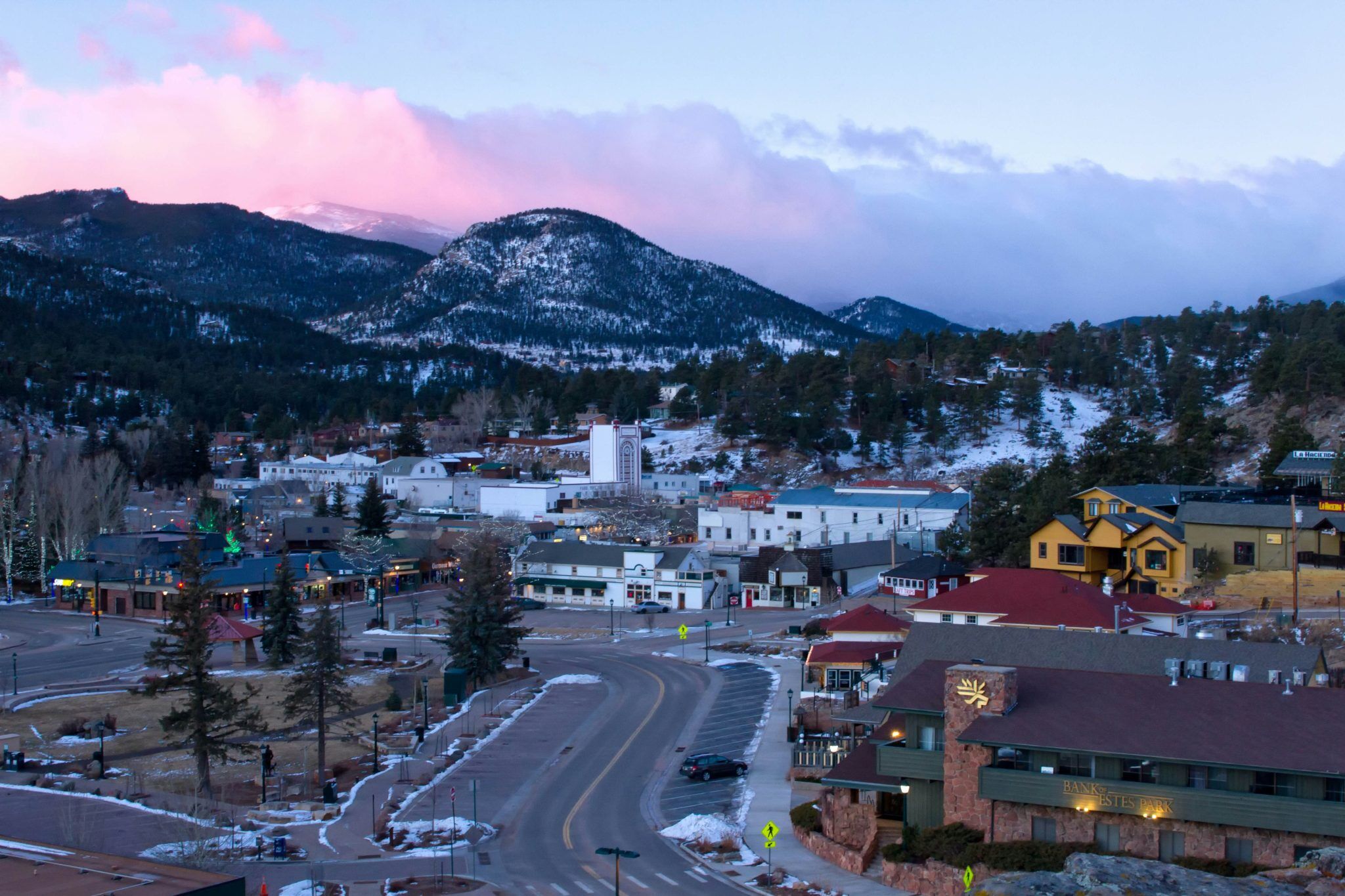 Image of https://addictionhelplineamerica.com/wp-content/uploads/2024/12/alcohol-and-drug-rehabs-in-estes-park-colorado-logo-scaled.jpg