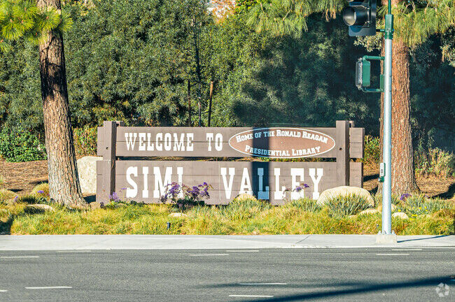 Image of https://addictionhelplineamerica.com/wp-content/uploads/2024/12/alcohol-and-drug-rehabs-in-simi-valley-california-logo.jpg