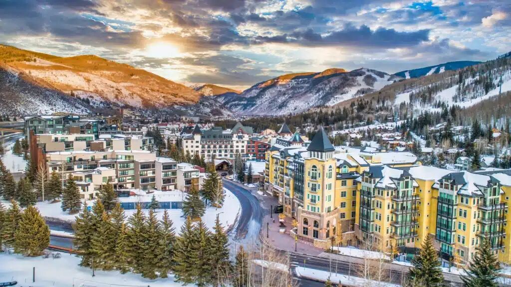 Image of https://addictionhelplineamerica.com/wp-content/uploads/2024/12/alcohol-and-drug-rehabs-in-vail-colorado-logo.webp