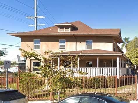 Mini Twelve Step House