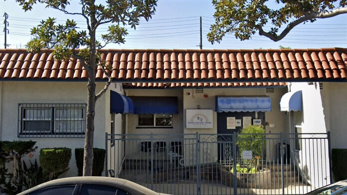 Tarzana Treatment Centers - Magnolia Avenue