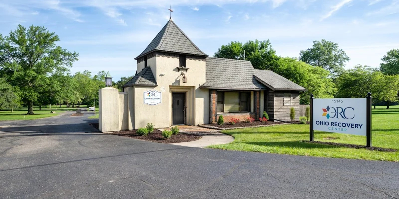 A serene rehabilitation center in Bowling Green, Kentucky, offering support and treatment for alcohol and drug addiction.