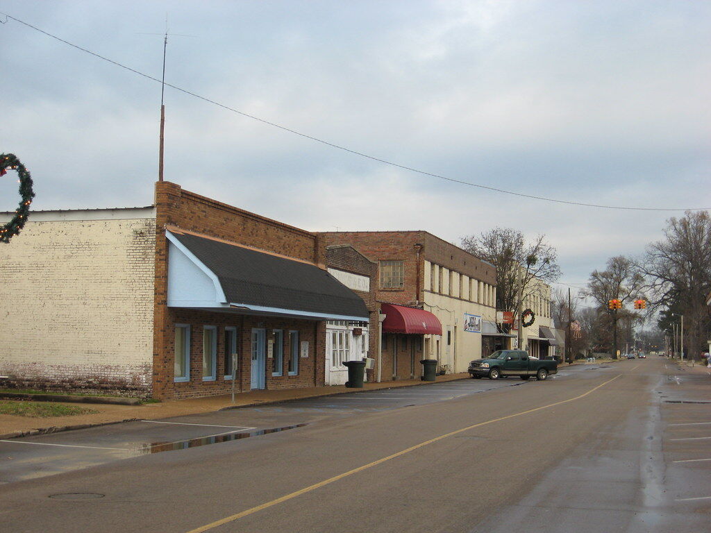 Image of https://addictionhelplineamerica.com/wp-content/uploads/2025/01/alcohol-and-drug-rehabs-in-belzoni-mississippi.jpg