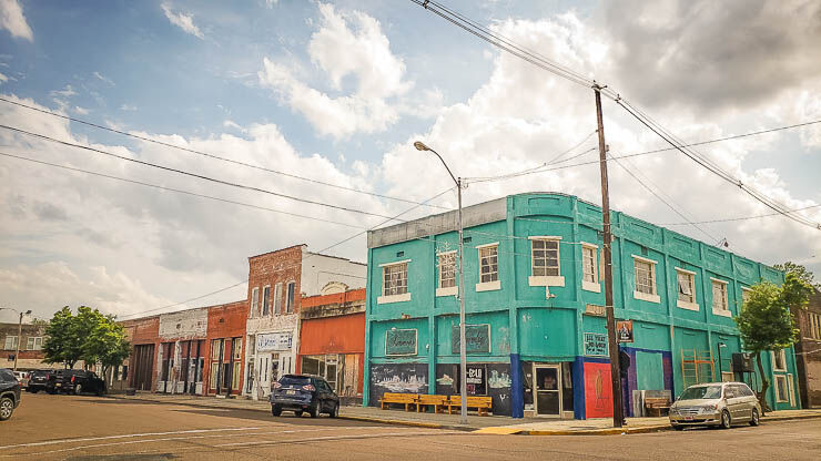 Image of https://addictionhelplineamerica.com/wp-content/uploads/2025/01/alcohol-and-drug-rehabs-in-clarksdale-mississippi.jpg