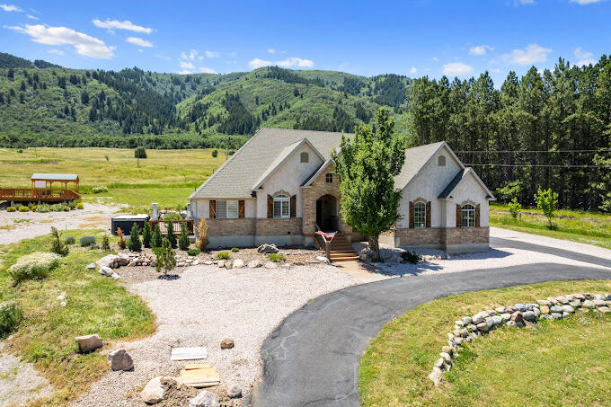 Image of https://addictionhelplineamerica.com/wp-content/uploads/2025/01/alcohol-and-drug-rehabs-in-eden-utah.jpg