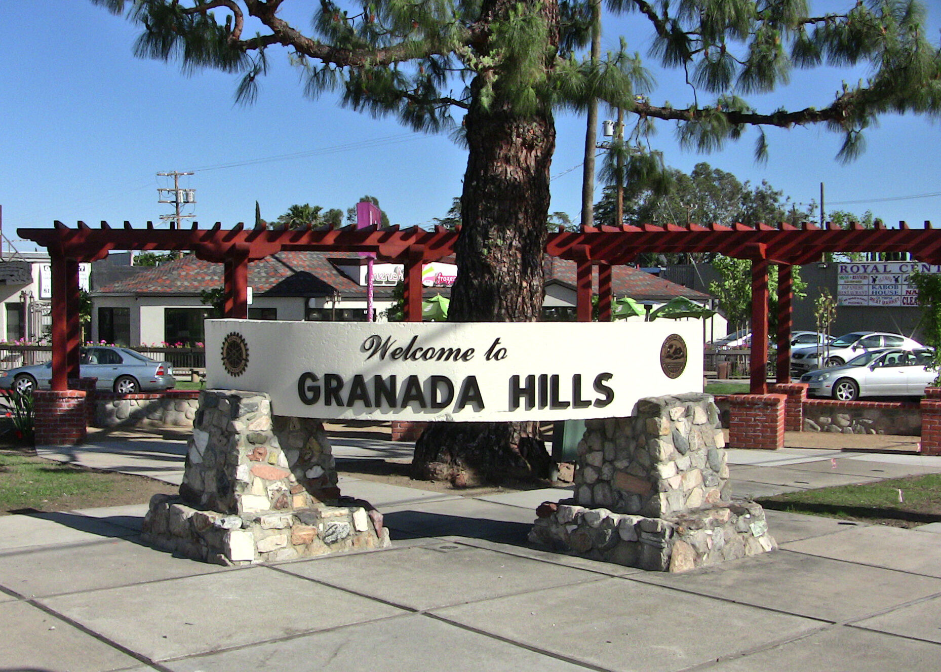 Image of https://addictionhelplineamerica.com/wp-content/uploads/2025/01/alcohol-and-drug-rehabs-in-granada-hills-california.jpg