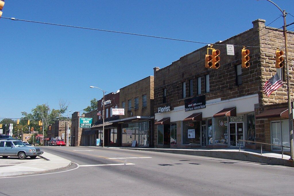 Image of https://addictionhelplineamerica.com/wp-content/uploads/2025/01/alcohol-and-drug-rehabs-in-jamestown-tennessee.jpg