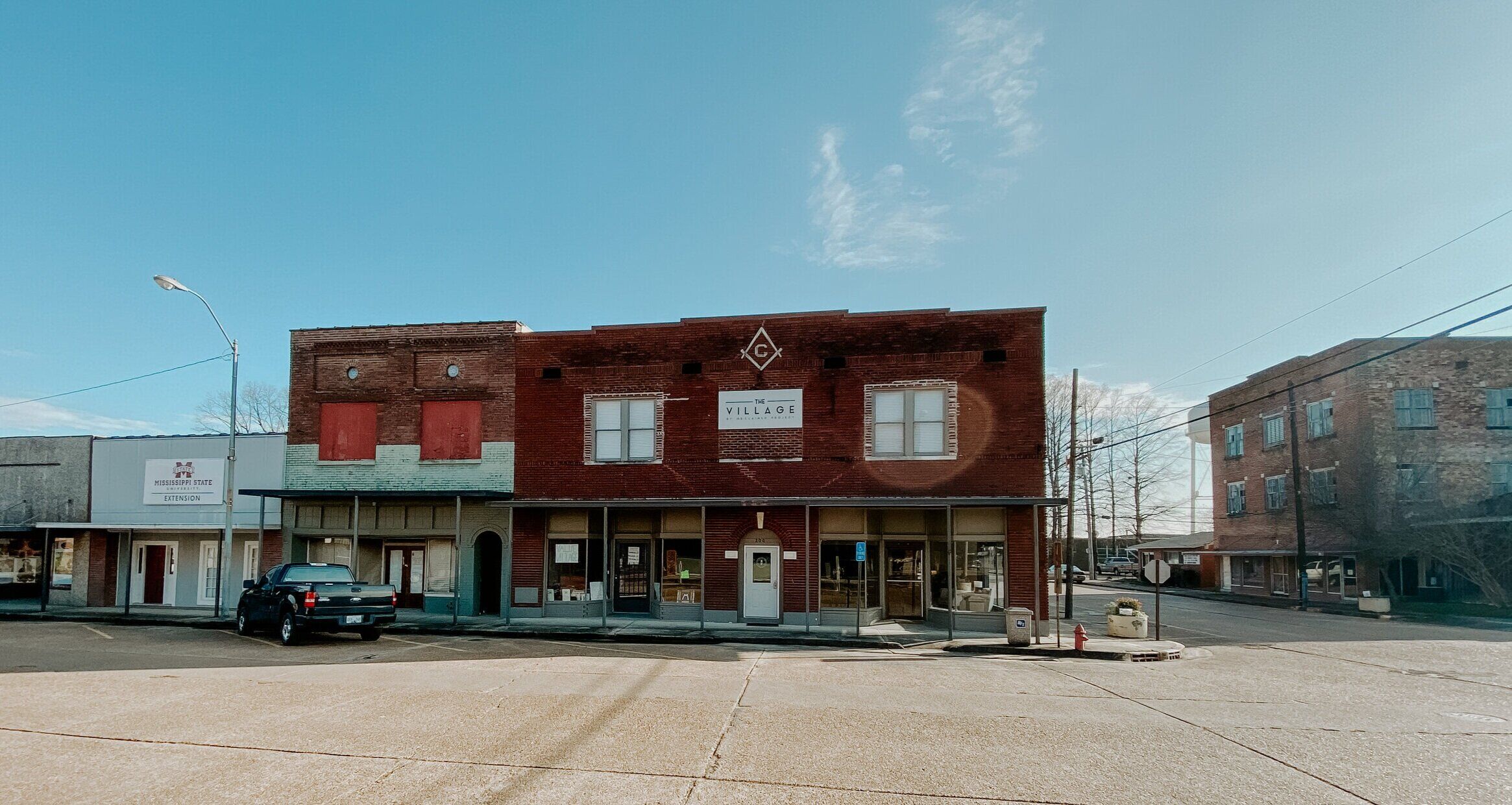 Image of https://addictionhelplineamerica.com/wp-content/uploads/2025/01/alcohol-and-drug-rehabs-in-marks-mississippi.jpg