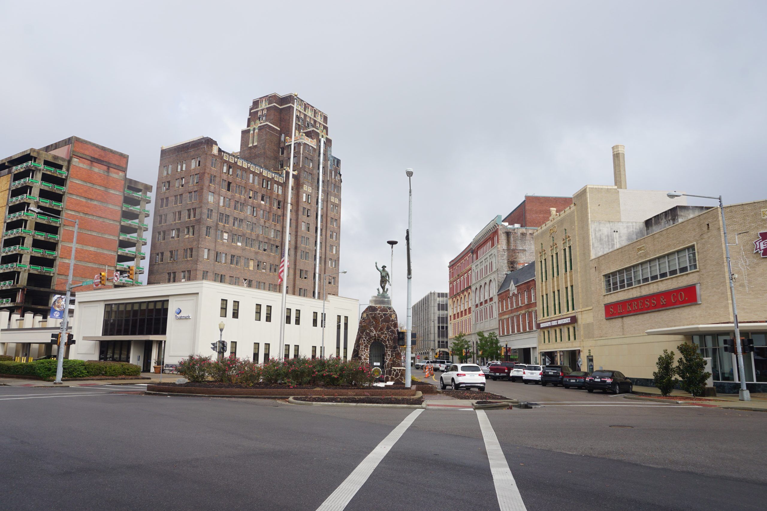 Image of https://addictionhelplineamerica.com/wp-content/uploads/2025/01/alcohol-and-drug-rehabs-in-meridian-mississippi-scaled.jpg