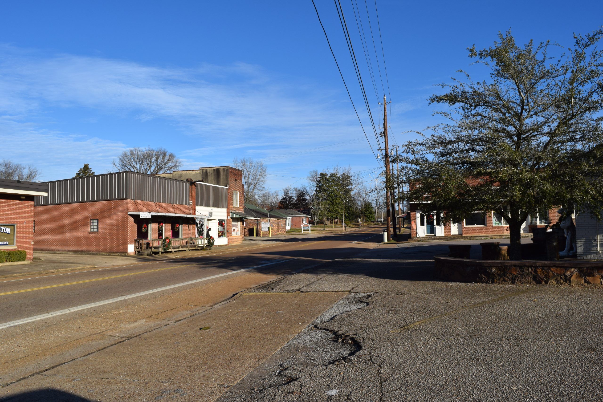 Image of https://addictionhelplineamerica.com/wp-content/uploads/2025/01/alcohol-and-drug-rehabs-in-middleton-tennessee-scaled.jpg