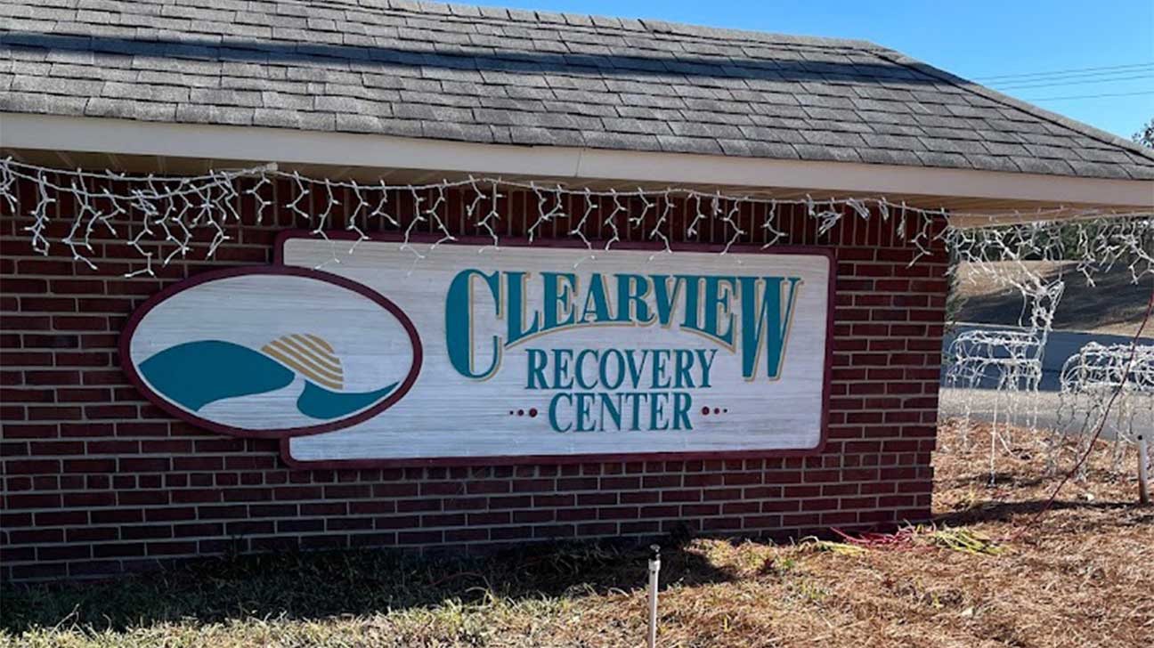 Image of https://addictionhelplineamerica.com/wp-content/uploads/2025/01/alcohol-and-drug-rehabs-in-moselle-mississippi.jpg