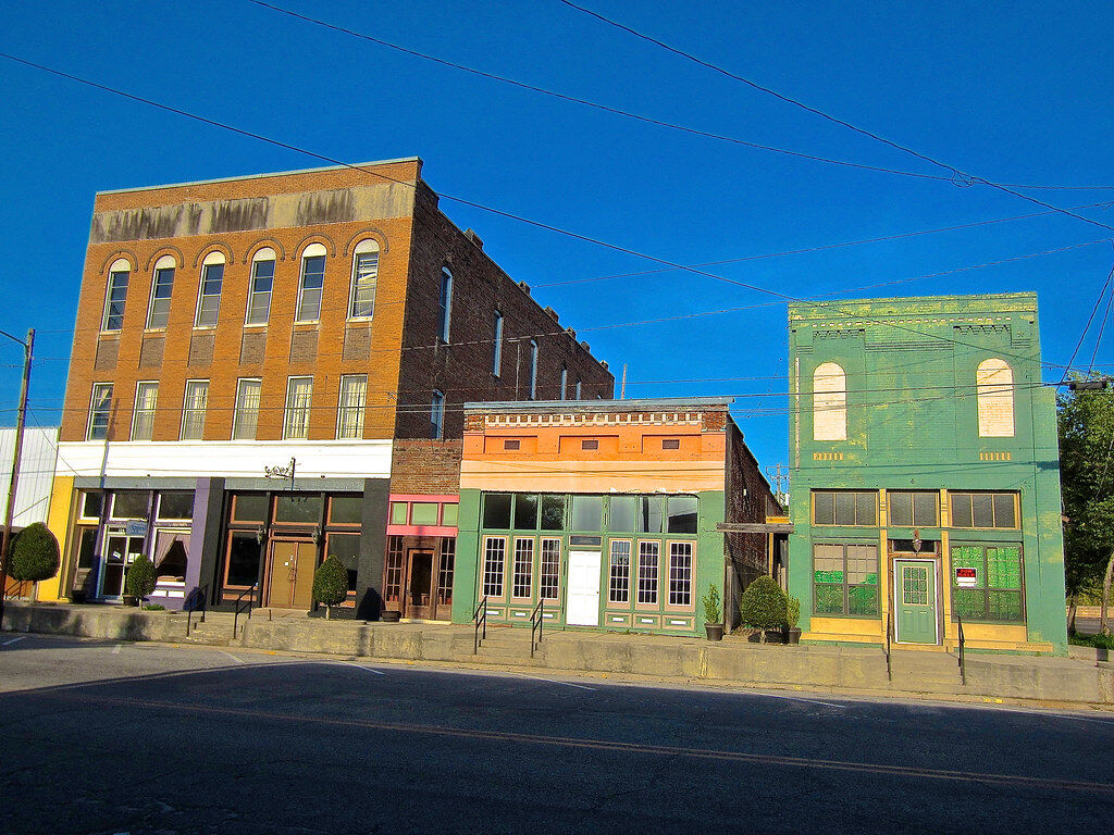 Image of https://addictionhelplineamerica.com/wp-content/uploads/2025/01/alcohol-and-drug-rehabs-in-newton-mississippi.jpg