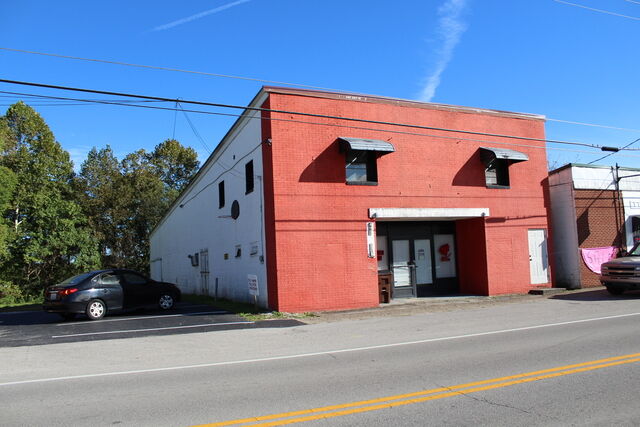 Image of https://addictionhelplineamerica.com/wp-content/uploads/2025/01/alcohol-and-drug-rehabs-in-stanton-kentucky.jpg