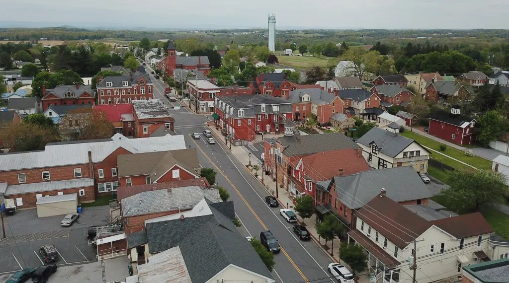 Image of https://addictionhelplineamerica.com/wp-content/uploads/2025/01/alcohol-and-drug-rehabs-in-taneytown-maryland.webp