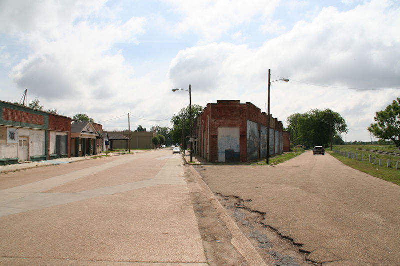 Image of https://addictionhelplineamerica.com/wp-content/uploads/2025/01/alcohol-and-drug-rehabs-in-tutwiler-mississippi.jpg