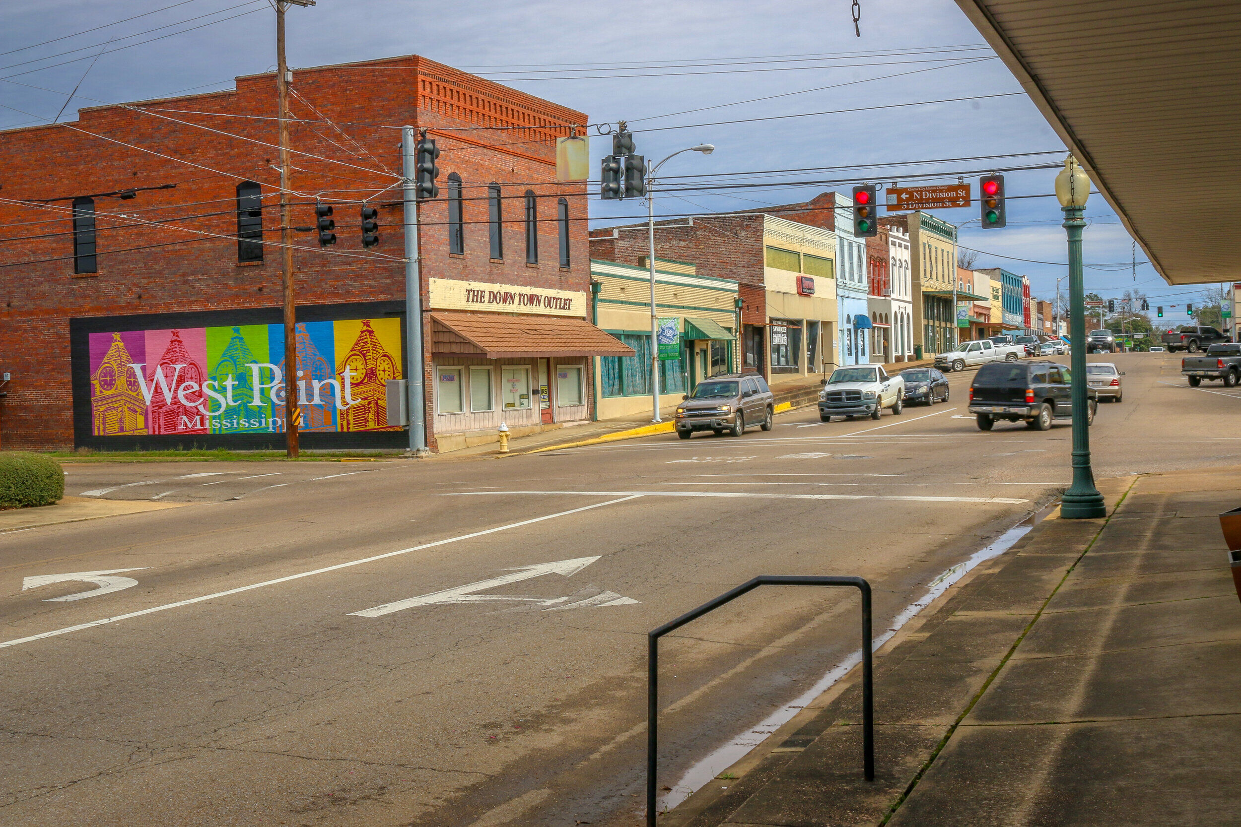 Image of https://addictionhelplineamerica.com/wp-content/uploads/2025/01/alcohol-and-drug-rehabs-in-west-point-mississippi.jpg