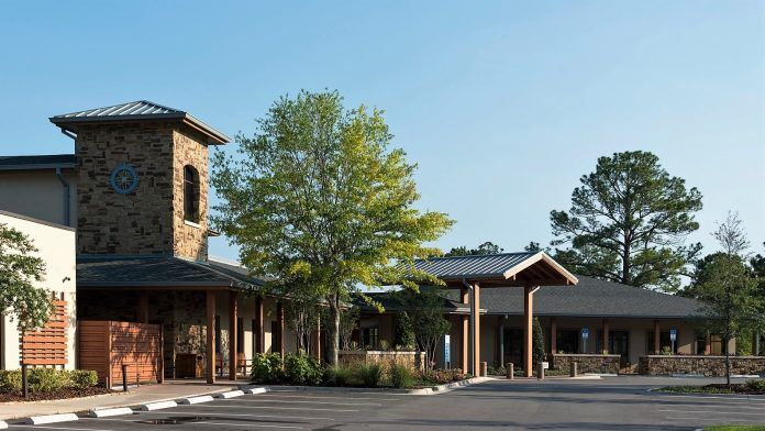 lakeview health jacksonville fl front 696x392 2