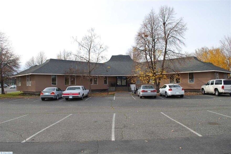 Image of https://addictionhelplineamerica.com/wp-content/uploads/2025/02/alcohol-and-drug-rehabs-in-richland-washington-.jpg