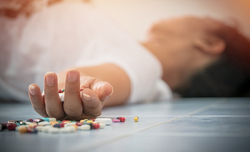 A chart showing statistics of usage of Drugs in the U.S., highlights the number of people affected.