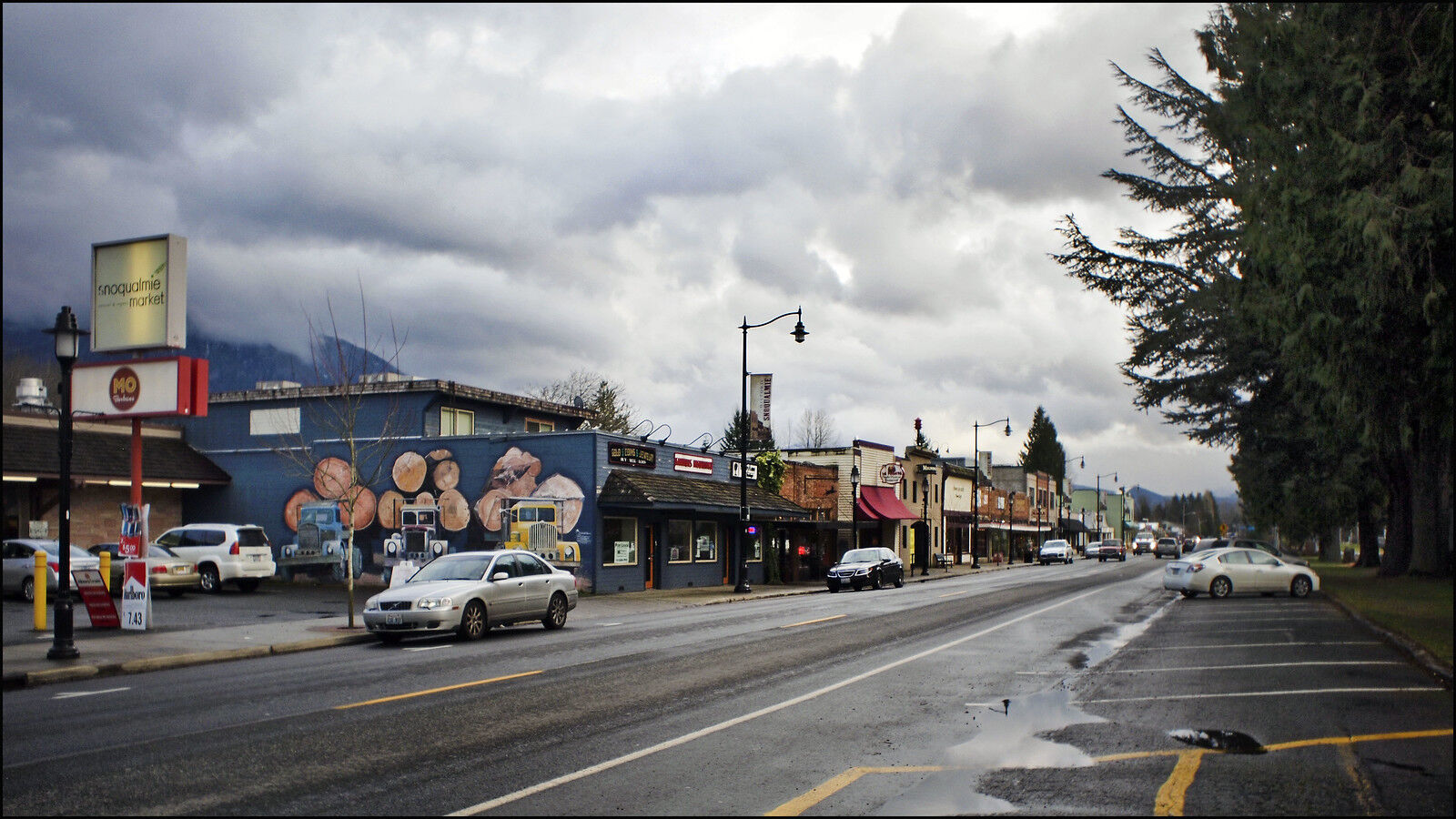 Image of https://addictionhelplineamerica.com/wp-content/uploads/2025/03/alcohol-and-drug-rehabs-in-snoqualmie-washington.jpg