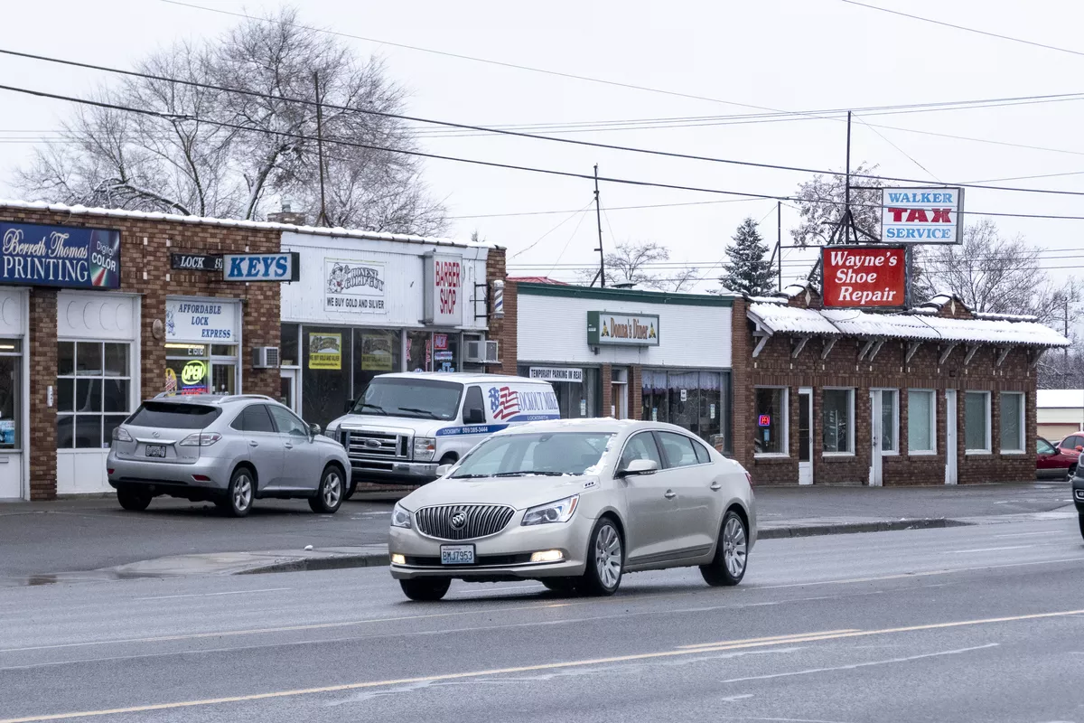 Image of https://addictionhelplineamerica.com/wp-content/uploads/2025/03/alcohol-and-drug-rehabs-in-veradale-washington.webp