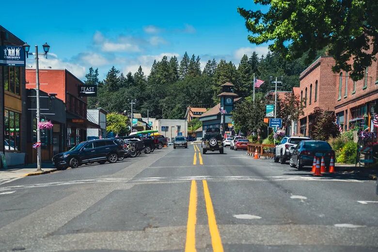 Image of https://addictionhelplineamerica.com/wp-content/uploads/2025/03/alcohol-and-drug-rehabs-in-white-salmon-washington-.webp