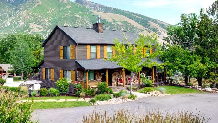 Deer Hollow - Pioneer House