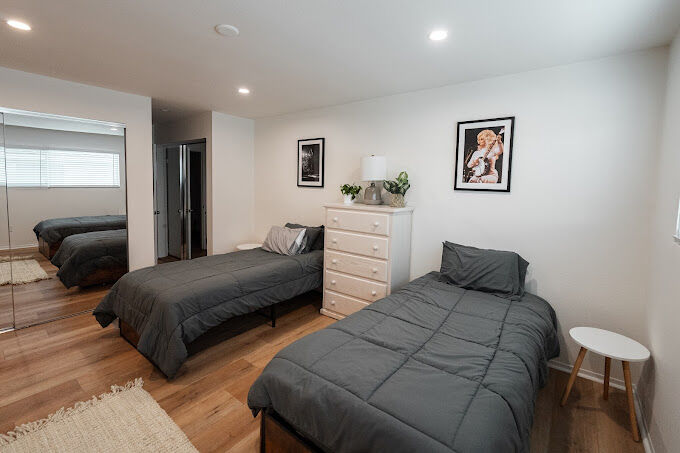 california addiction treatment huntington beach ca 92647 bedroom
