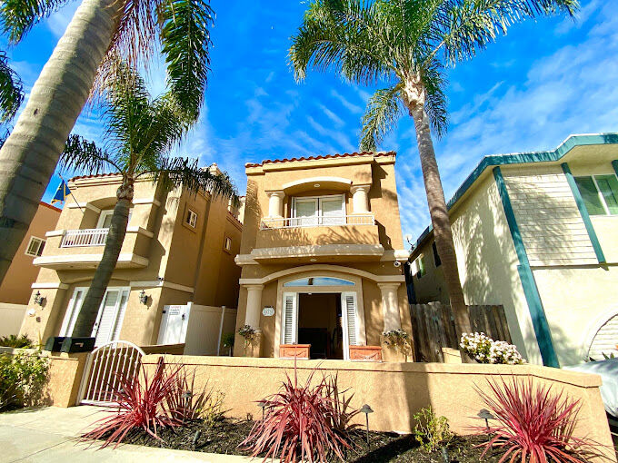 entrance1 new existence recovery huntington beach ca 92648