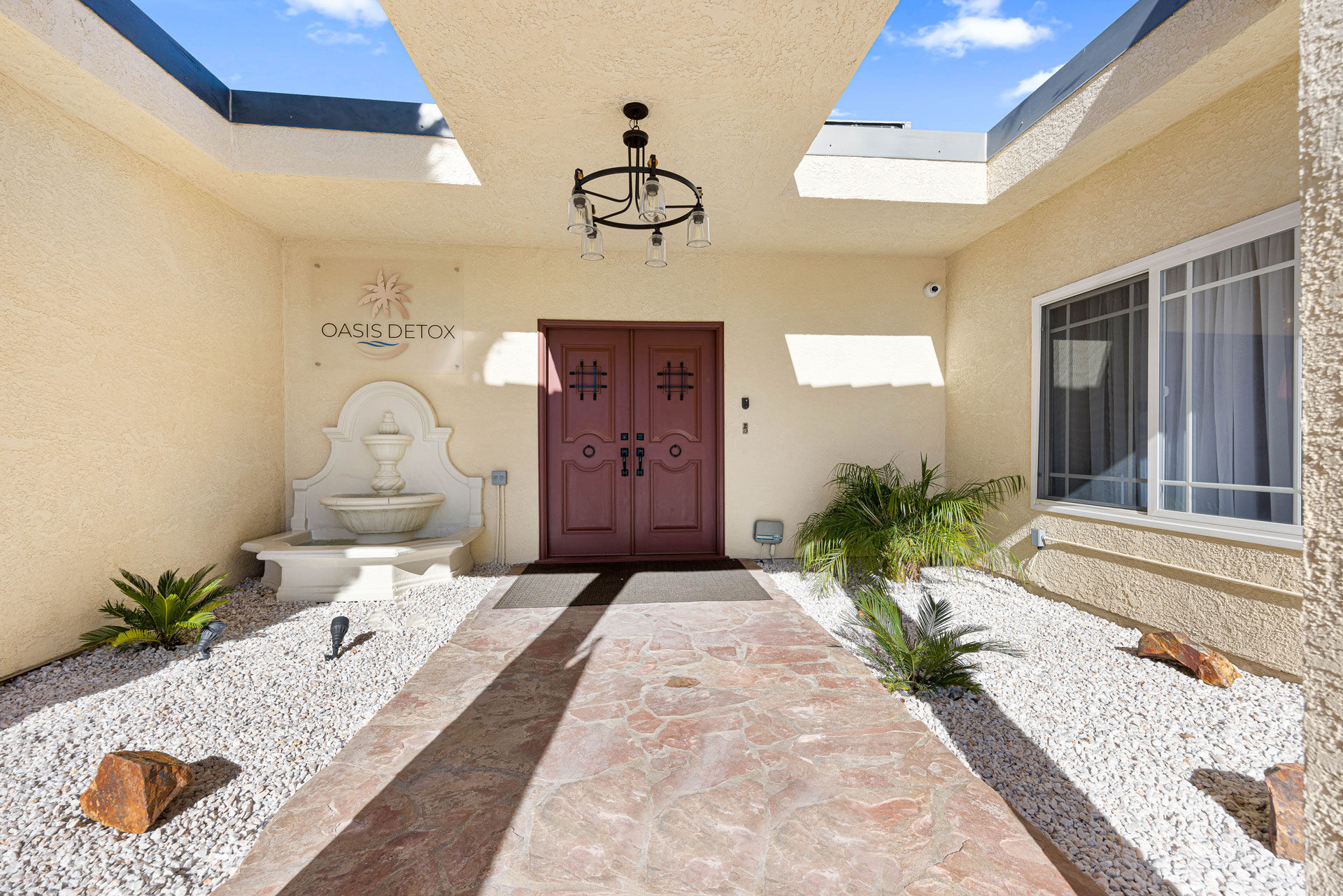 entrance1 oasis detox chatsworth ca 91311