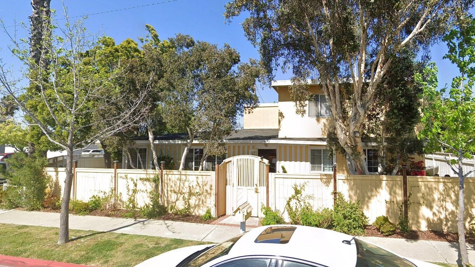 entrance1 yellowstone recovery costa mesa ca 92627