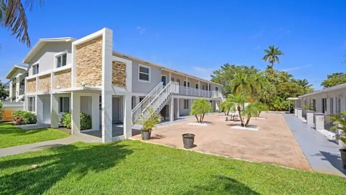 Renaissance Recovery Center: Lantana, FL