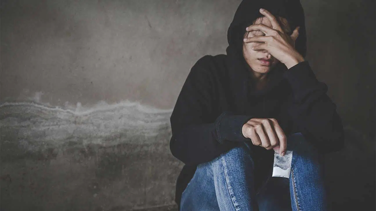 This article addresses the critical question: Can you die from heroin withdrawal? It explains the causes and risks associated with withdrawal, highlighting the physical and psychological symptoms that can arise as the body adjusts to the absence of the drug. The piece emphasizes the potential complications, including severe dehydration, seizures, and exacerbation of pre-existing health conditions, that can lead to life-threatening situations. It also underscores the importance of seeking medical supervision during detox to ensure safety and support. By providing a thorough understanding of the risks involved, this resource aims to inform individuals and their families about the necessity of professional help in managing heroin withdrawal safely.