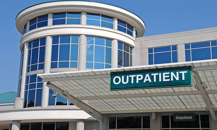 This article outlines effective outpatient addiction treatment programs designed to support individuals in their recovery journey. It discusses the various types of outpatient services available, including individual therapy, group counseling, and medication-assisted treatment (MAT). Readers will learn about the benefits of outpatient treatment, such as flexibility, the ability to maintain daily responsibilities, and access to ongoing support. Additionally, the guide emphasizes the importance of personalized treatment plans tailored to meet individual needs and the role of family involvement in the recovery process. With practical tips and insights, this resource encourages those struggling with addiction to take the first step toward recovery today.