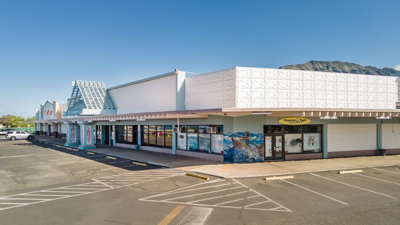 Makaha Cornet Building