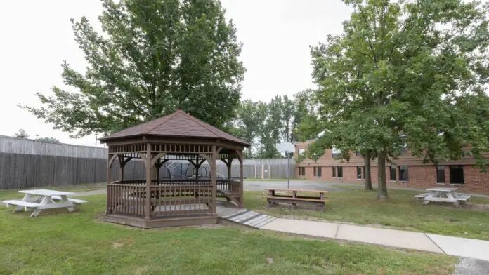 Windsor Laurelwood Center for Behavioral Medicine